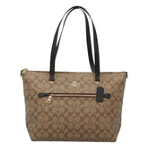 Coach Shoulder bag Leather