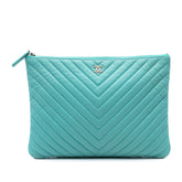 Medium CC Chevron Caviar O Case Clutch