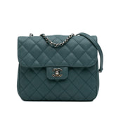Medium Quilted Caviar Urban Companion Flap