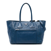 Vitello Daino Front Pocket Open Convertible Tote