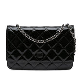 CC Quilted Patent Wallet On Chain