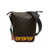 Monogram LV Rubber Cruiser