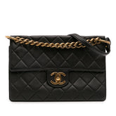 Jumbo CC Quilted Caviar Chunky Chain Flap