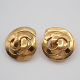 Chanel Vintage CC Round Button Clip-On Earrings Metal