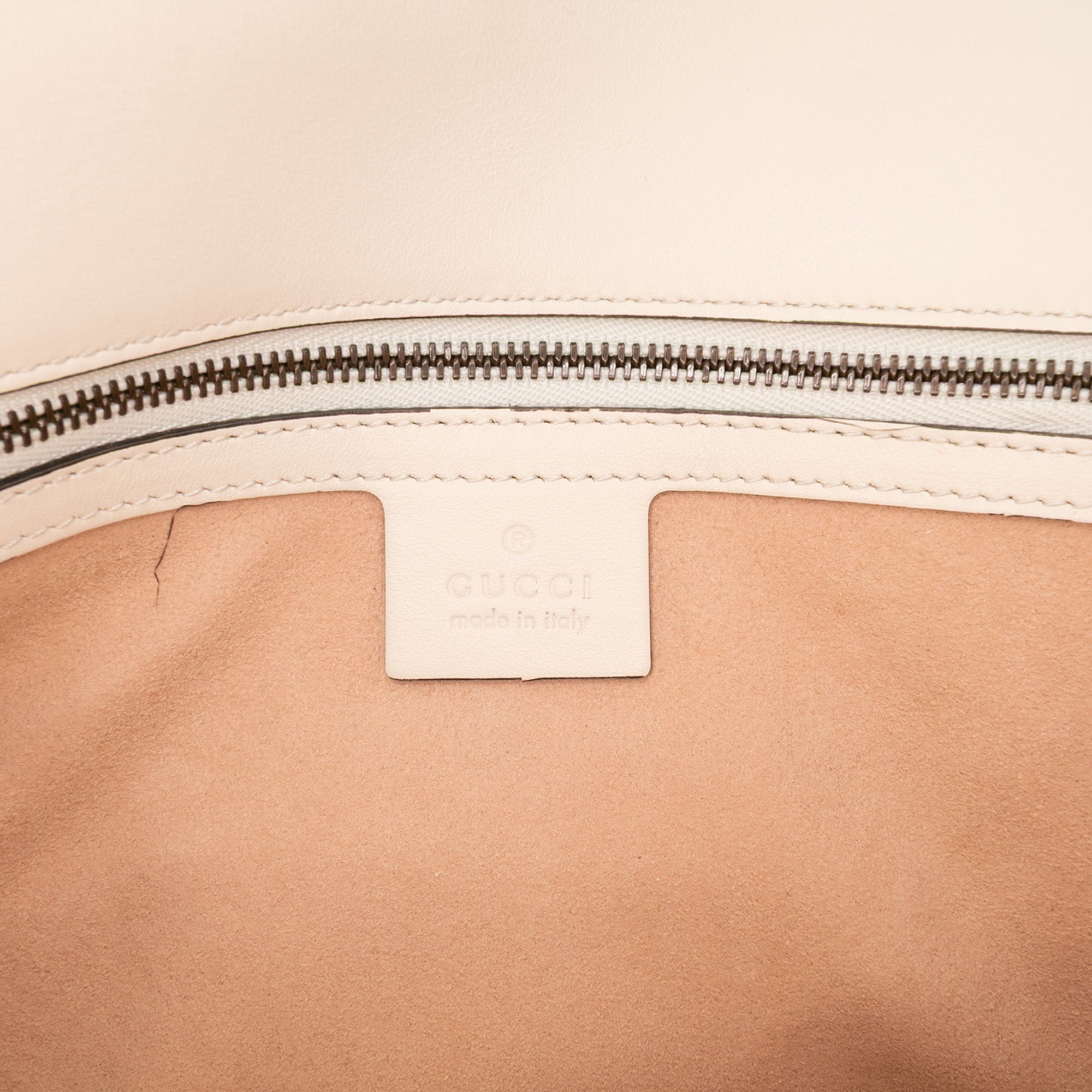 GG Marmont Matelasse Leather Flap Clutch