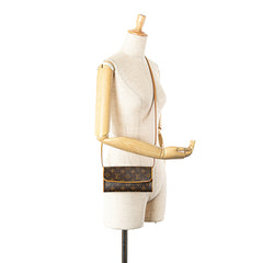 Monogram Pochette Twin PM