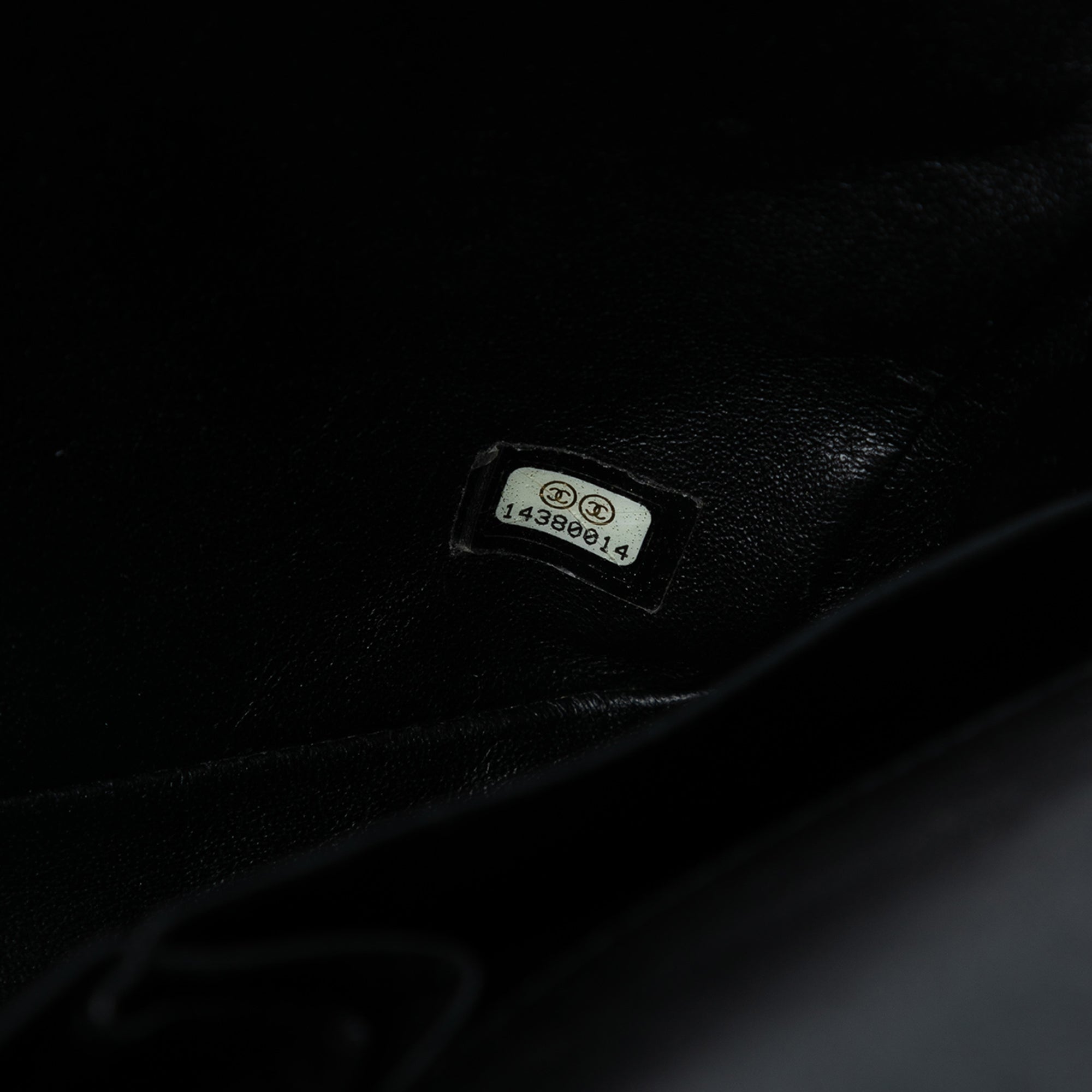 Classic Patent East West Single Flap