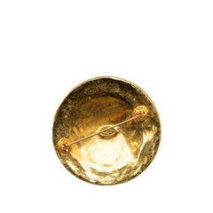 CC Round Brooch