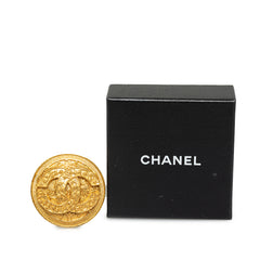 CC Round Brooch