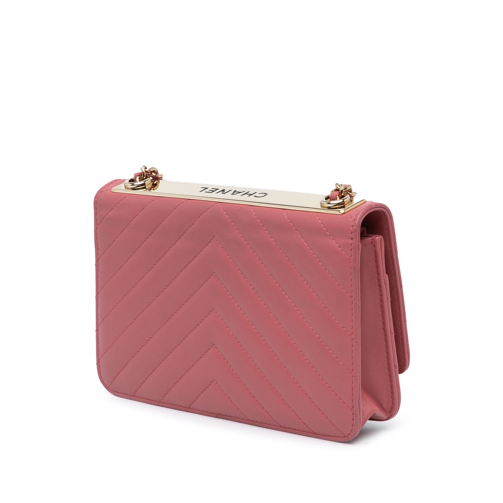 Chevron Quilted Lambskin Trendy CC Wallet on Chain