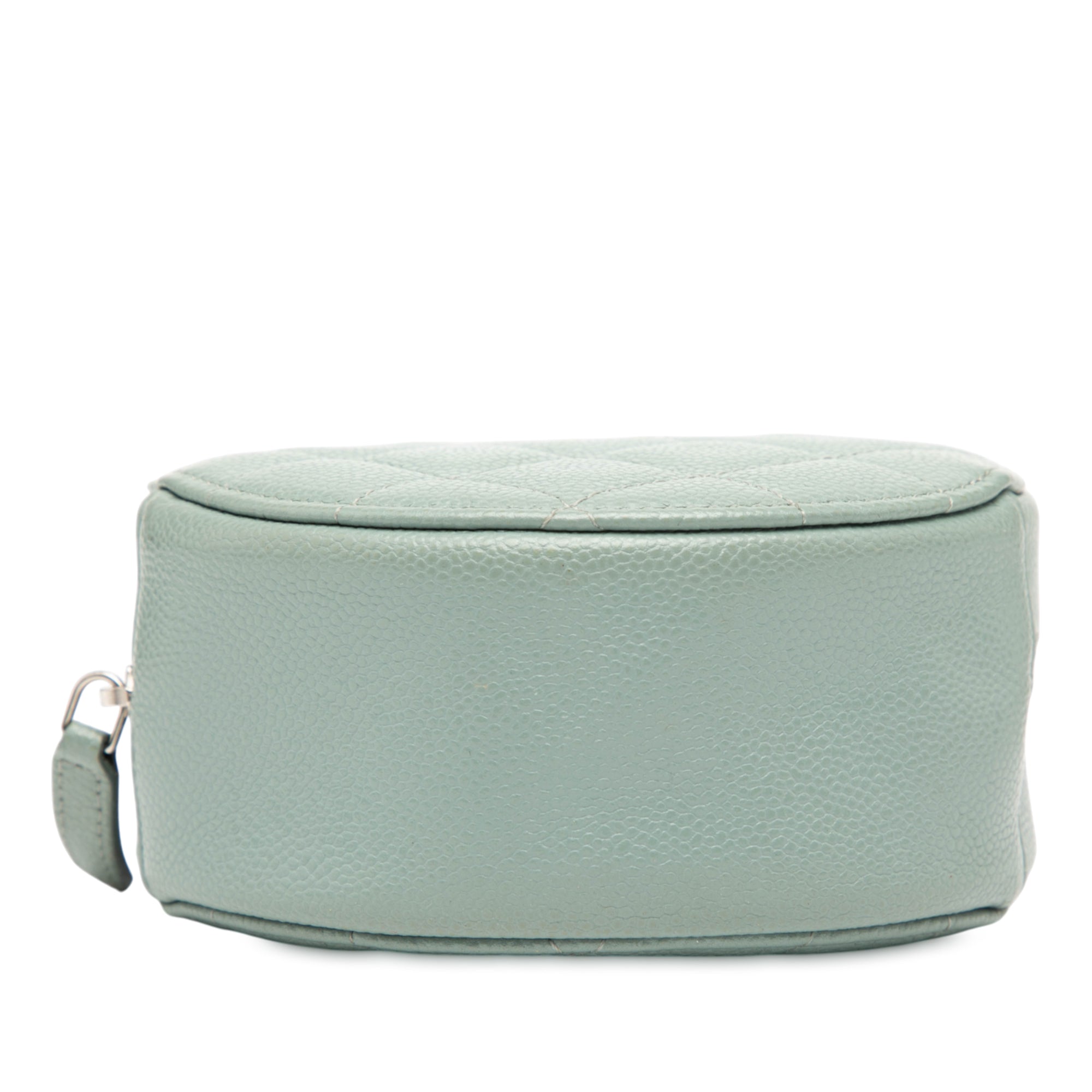 CC Quilted Caviar Round Clutch With Chain