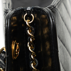 Chevron Lambskin Shoulder Bag_9