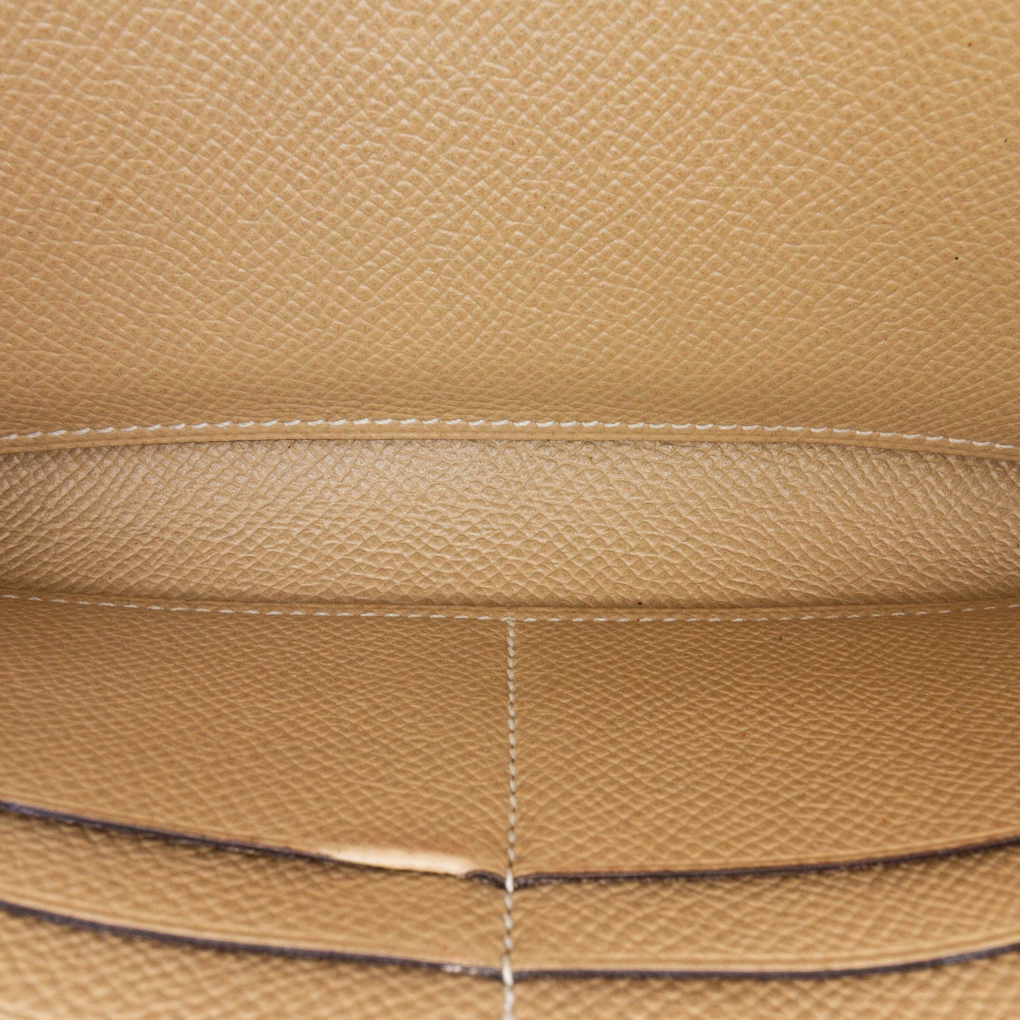 Epsom Kelly Longue Wallet