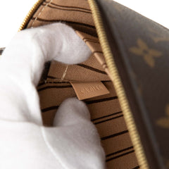 Monogram Neverfull MM Pouch
