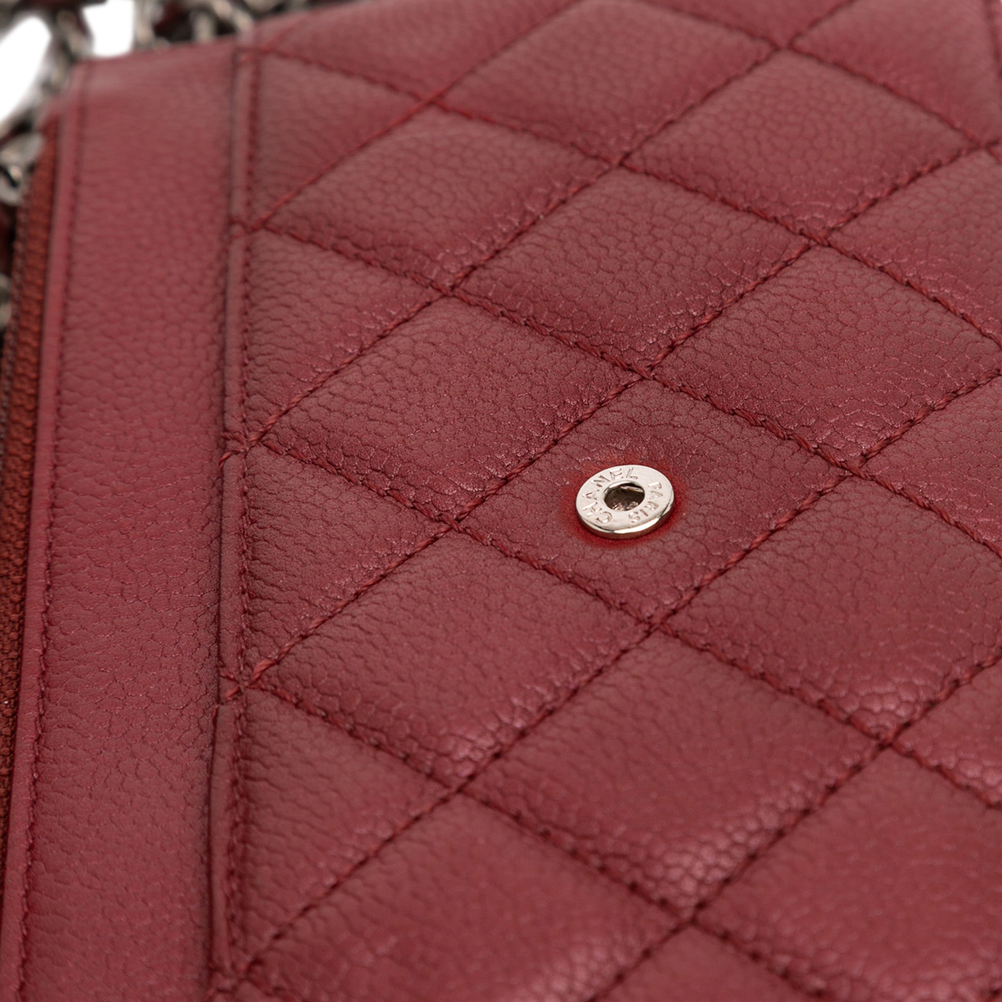 CC Quilted Caviar Wallet on Chain