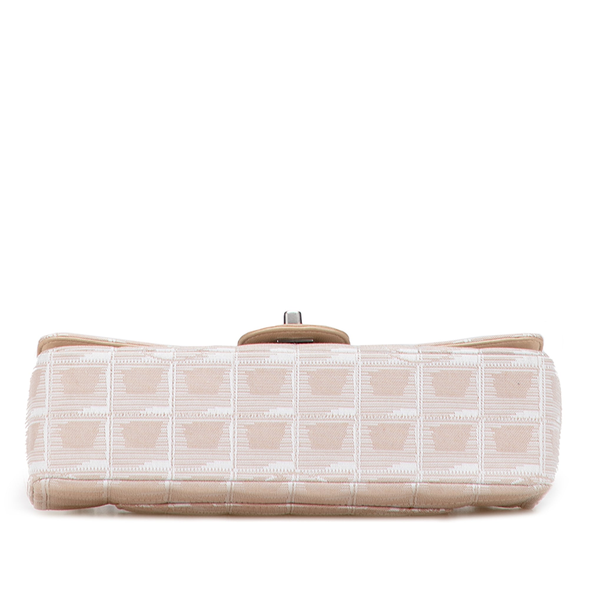 Medium New Travel Line Nylon Single Flap