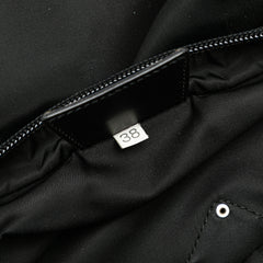 Tessuto Zip Top Crossbody