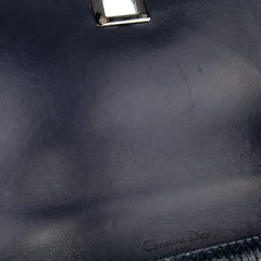Medium Crackled Deerskin Diorama Flap
