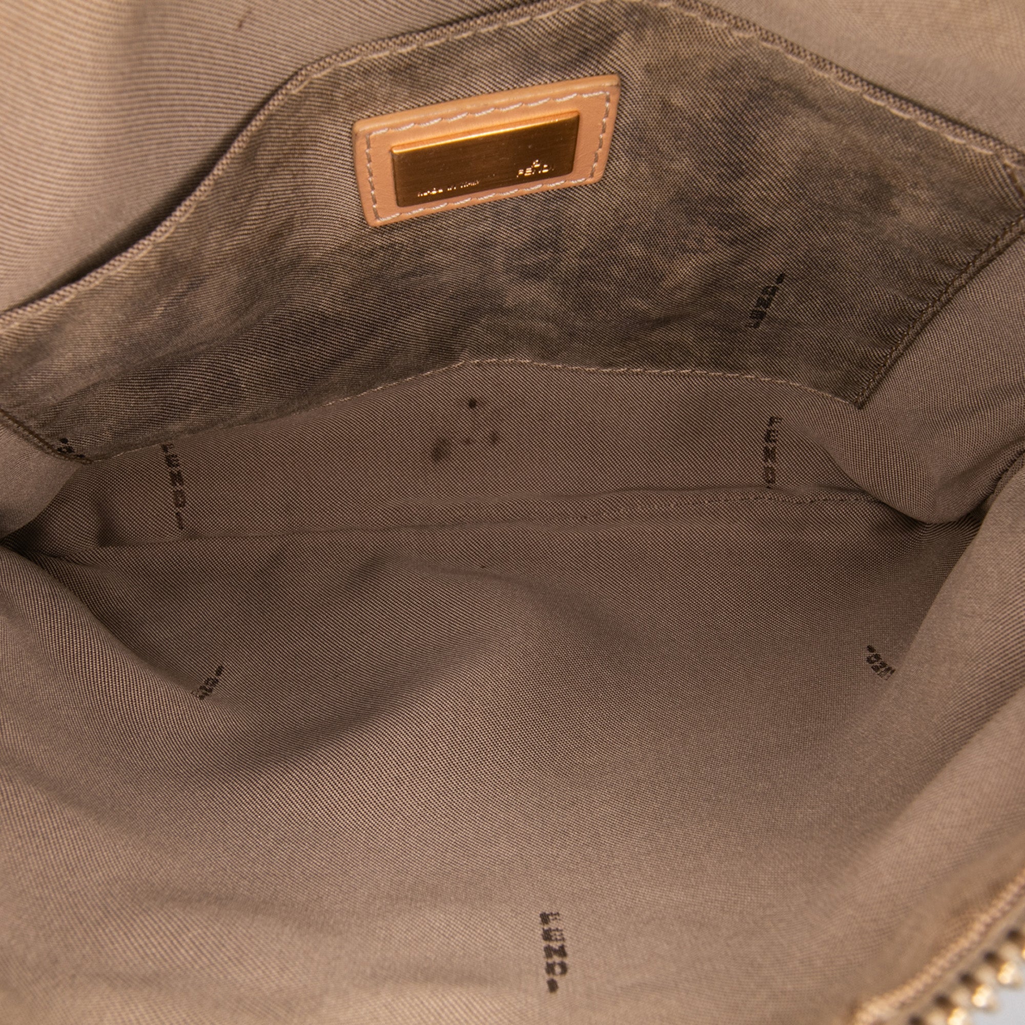 Zucchino Canvas Crossbody