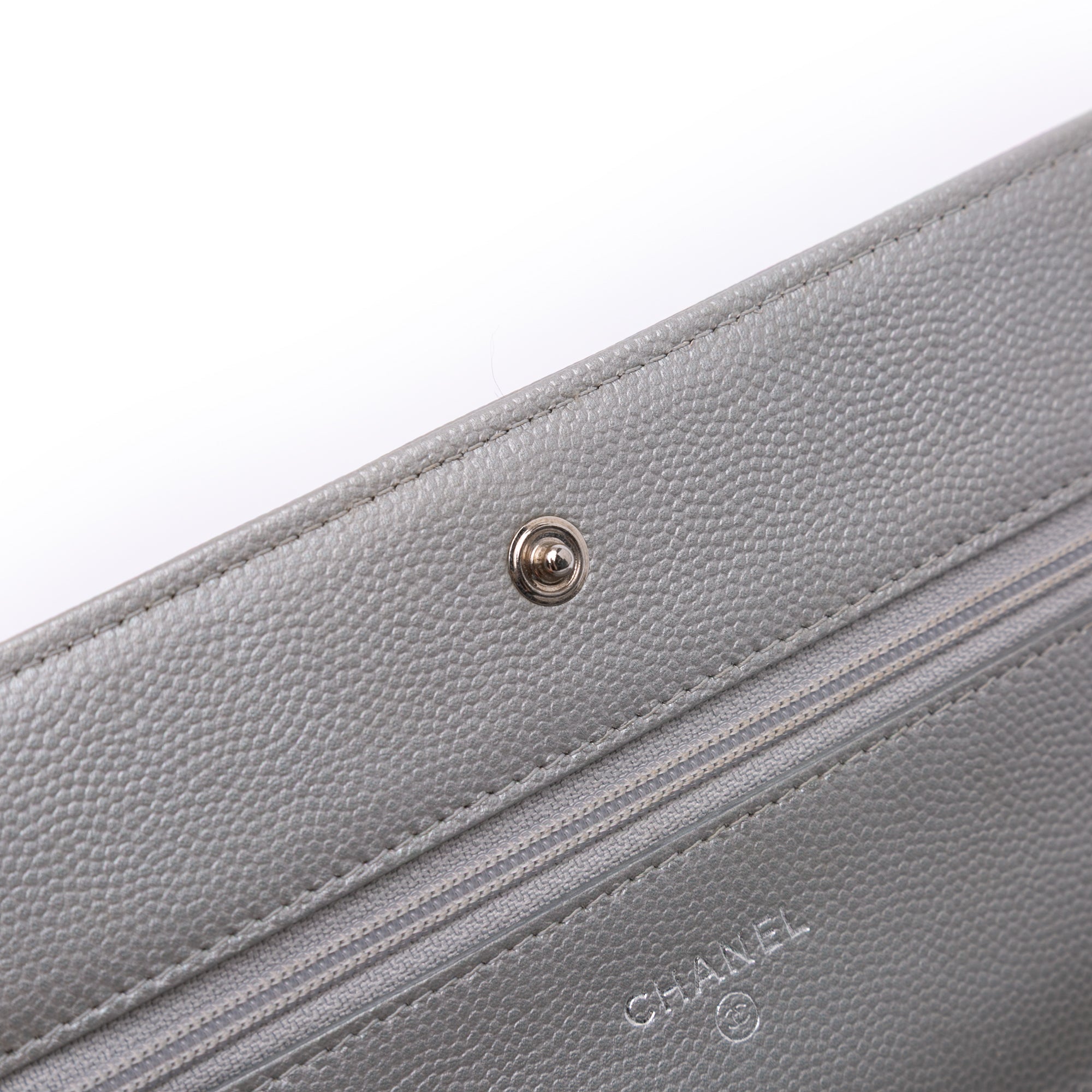 Chevron Metallic Caviar Boy Wallet On Chain