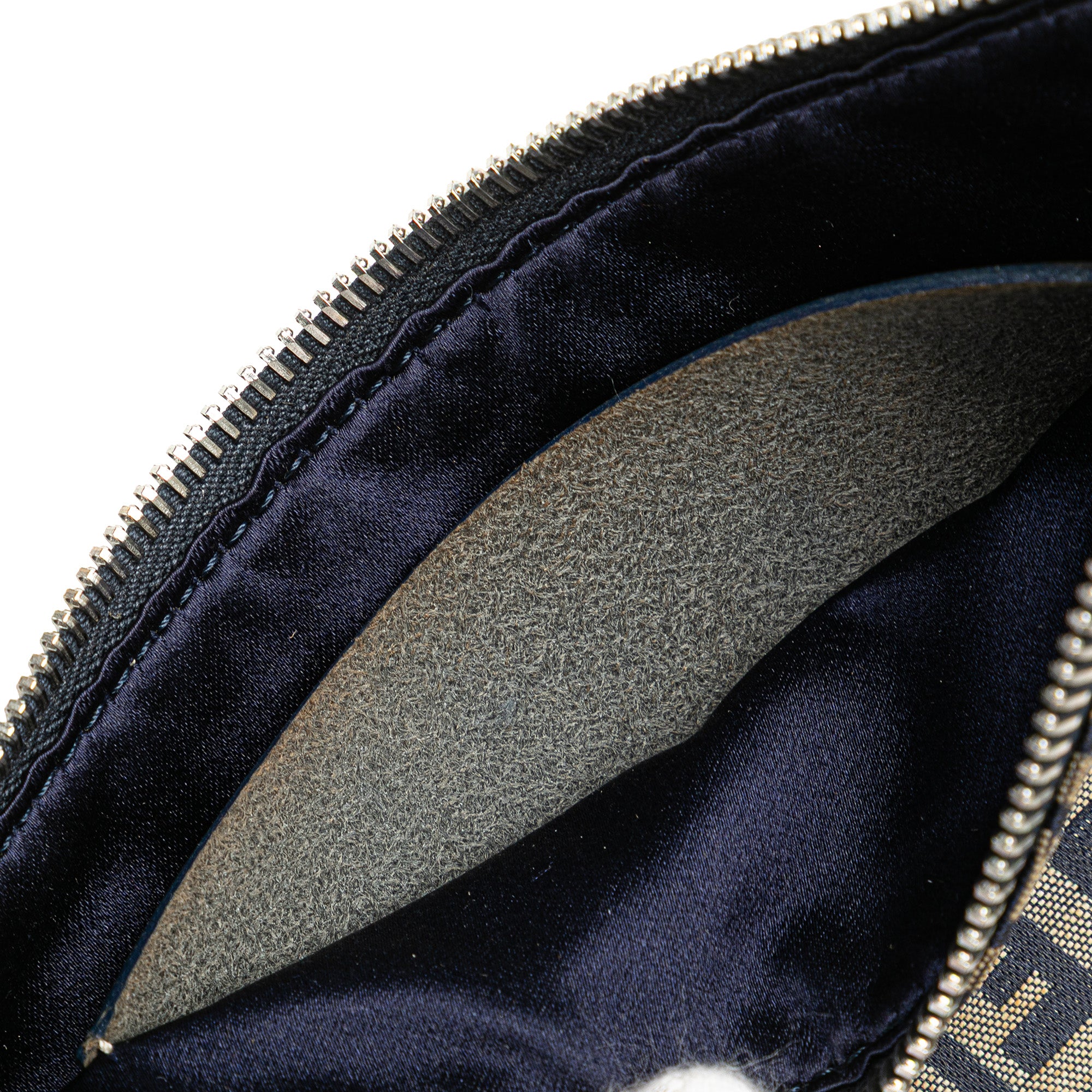 Zucchino Canvas Crossbody