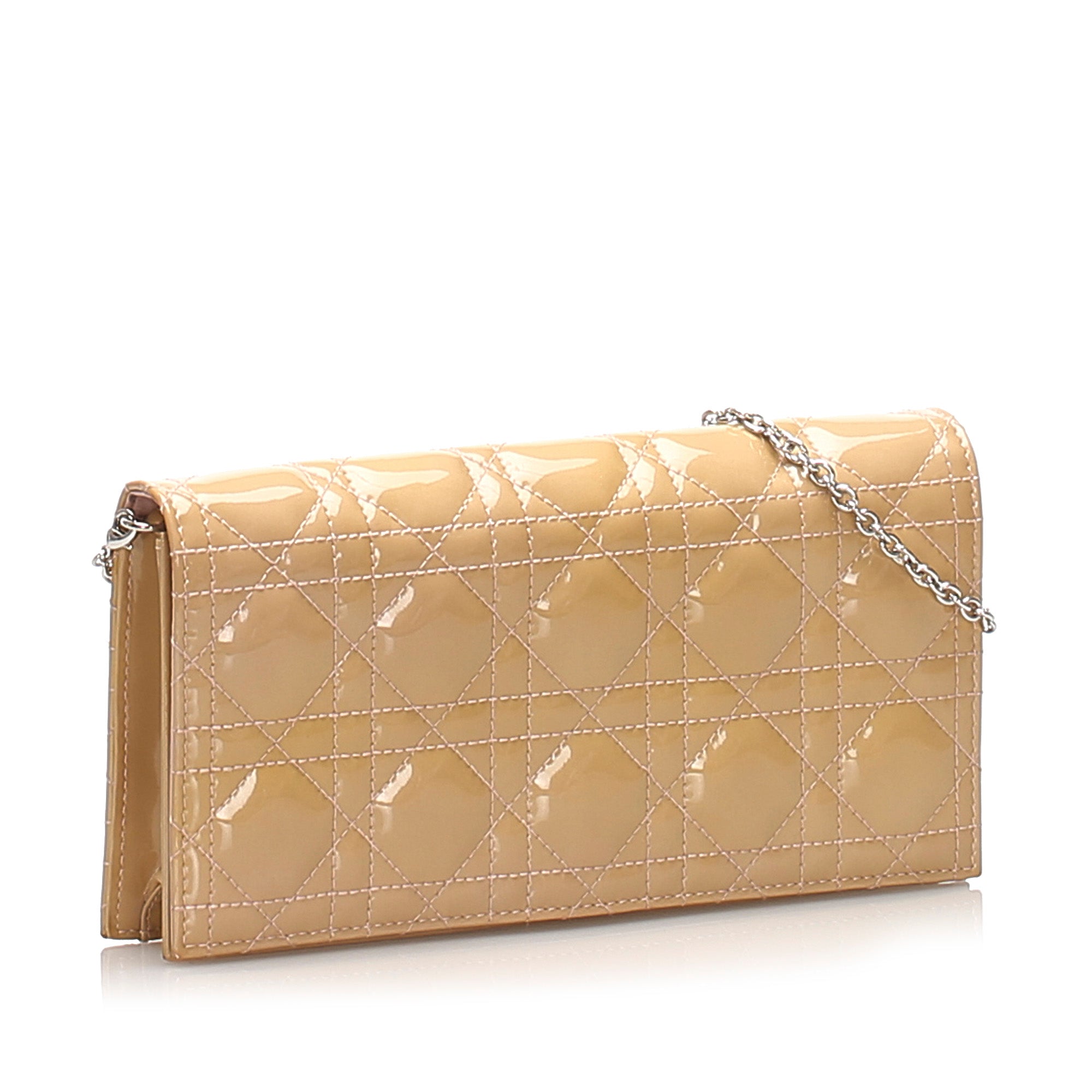 Cannage Patent Leather Wallet on Chain_1