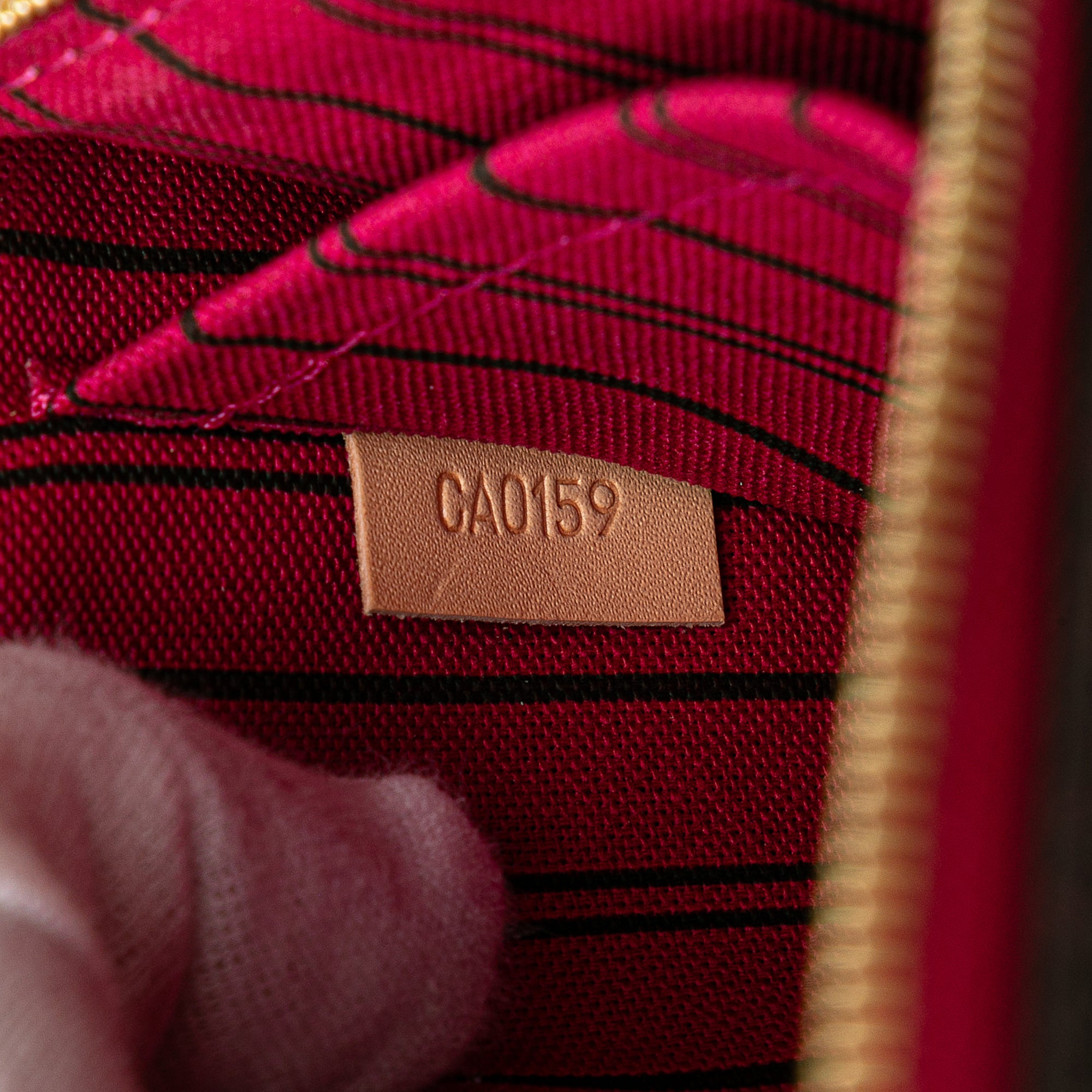 Monogram Neverfull Pouch