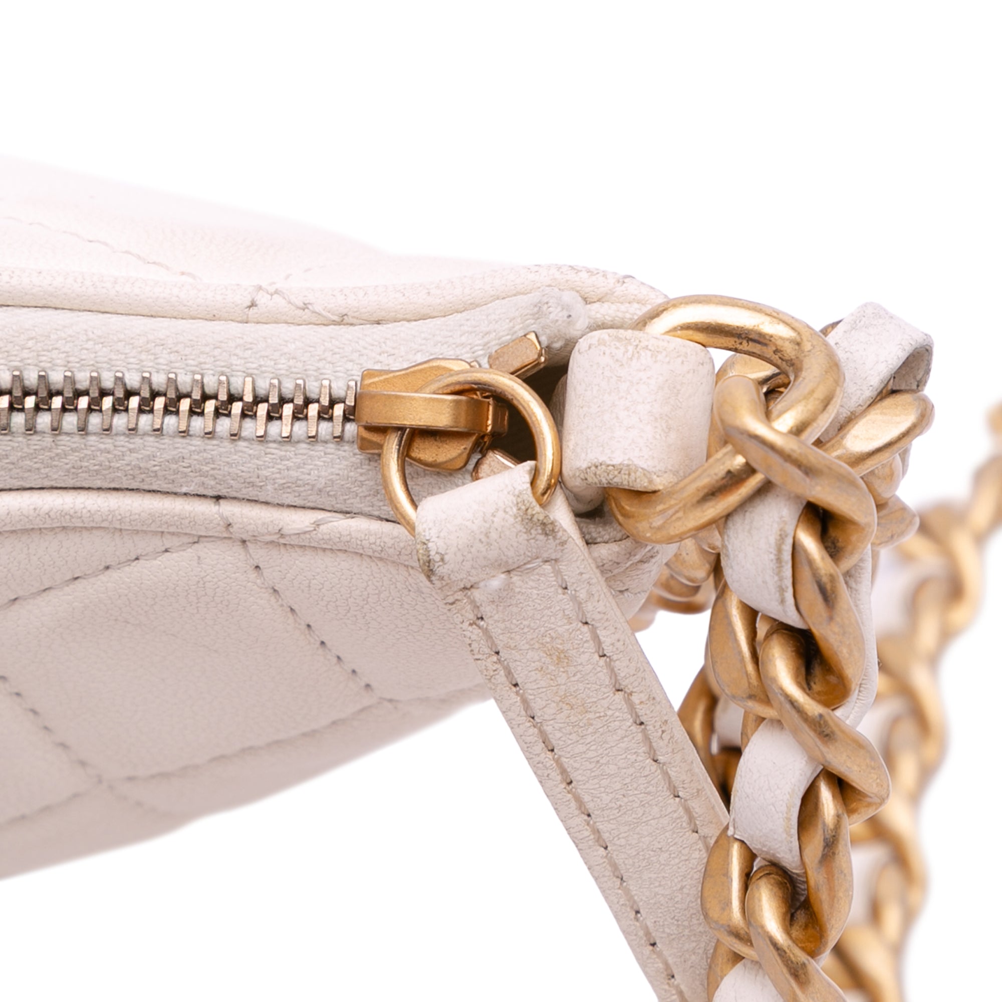 Large Shiny Crumpled Quilted Lambskin Trendy Chain Around Hobo