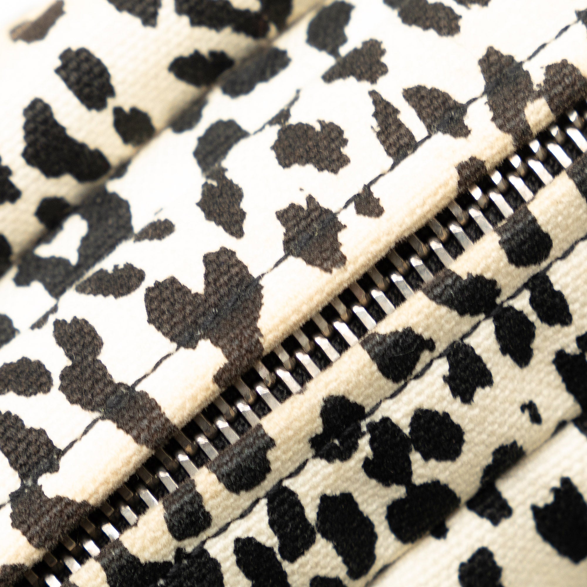 Leopard Print Sid Messenger Bag_8