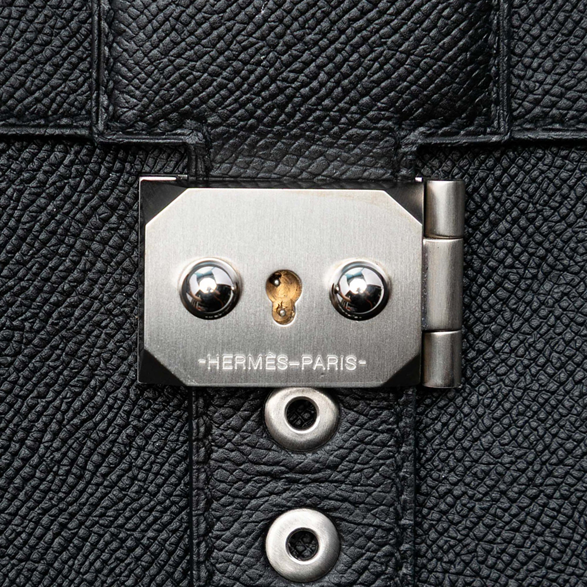 Epsom Sac A Depeches 38