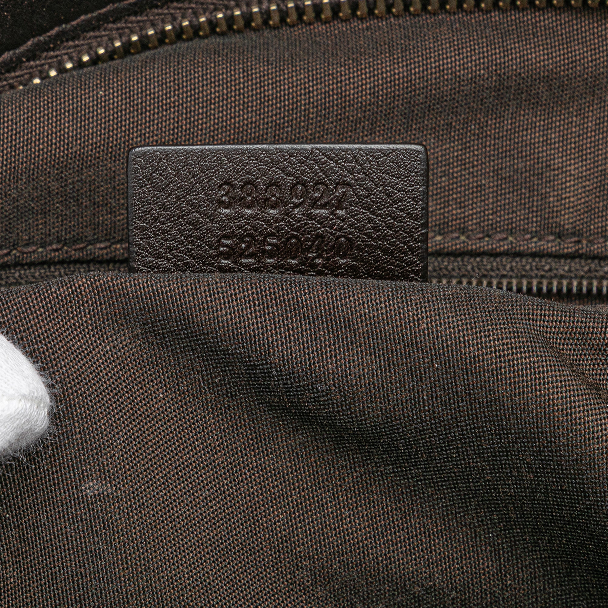 GG Canvas Shoulder Bag