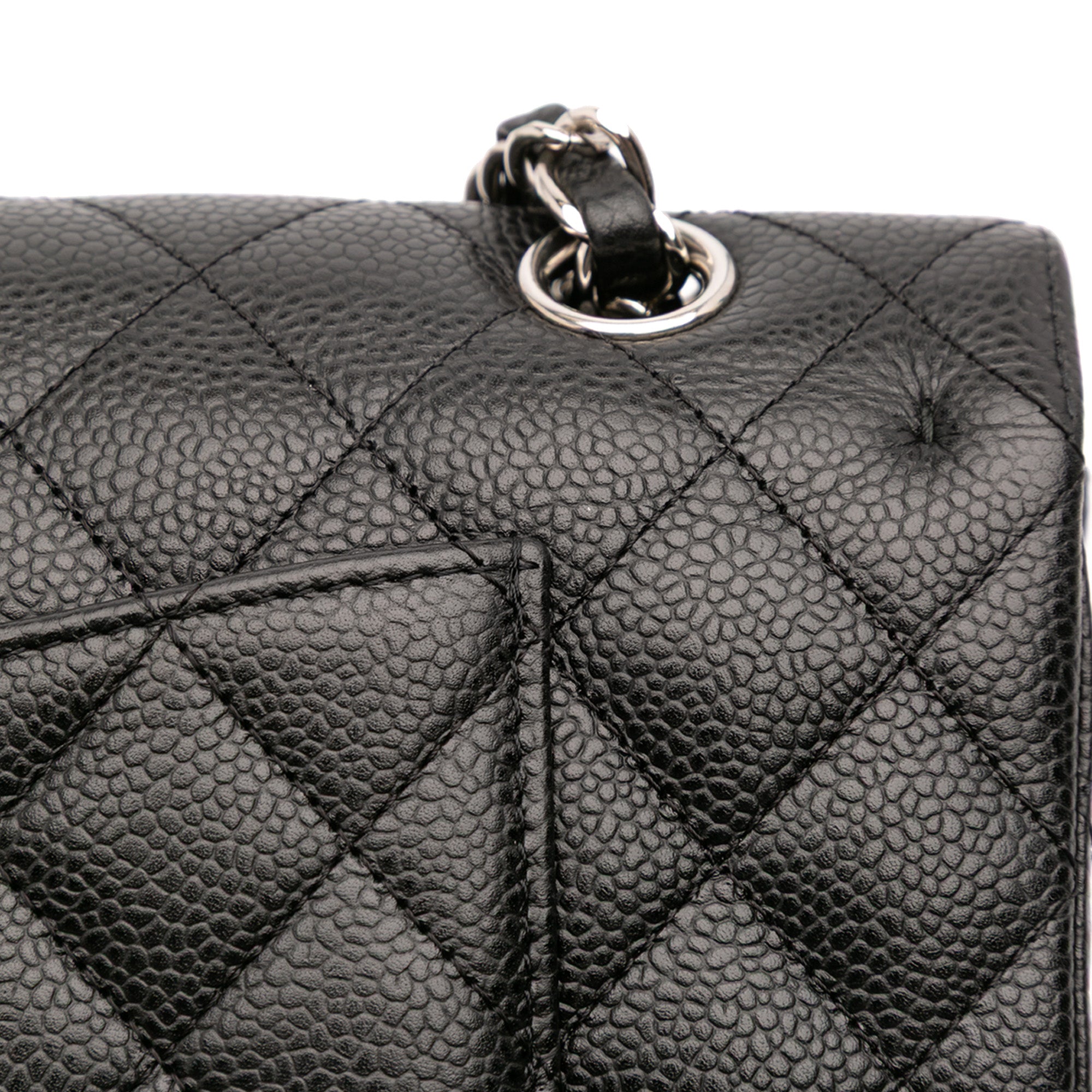 Medium Classic Caviar Double Flap