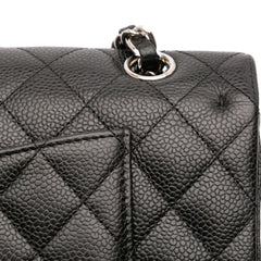 Medium Classic Caviar Double Flap