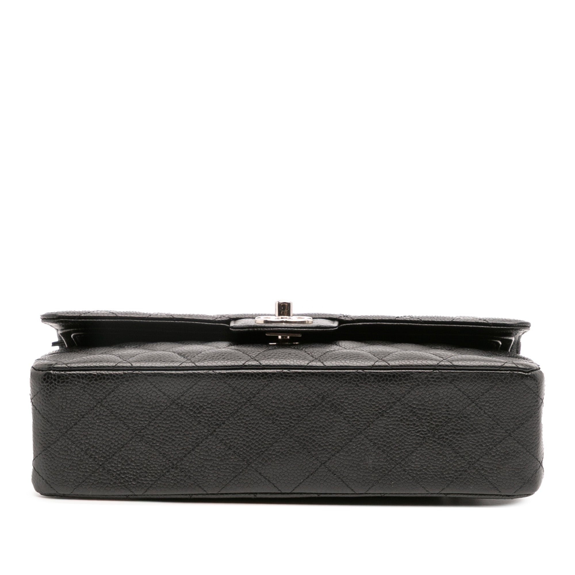 Medium Classic Caviar Double Flap