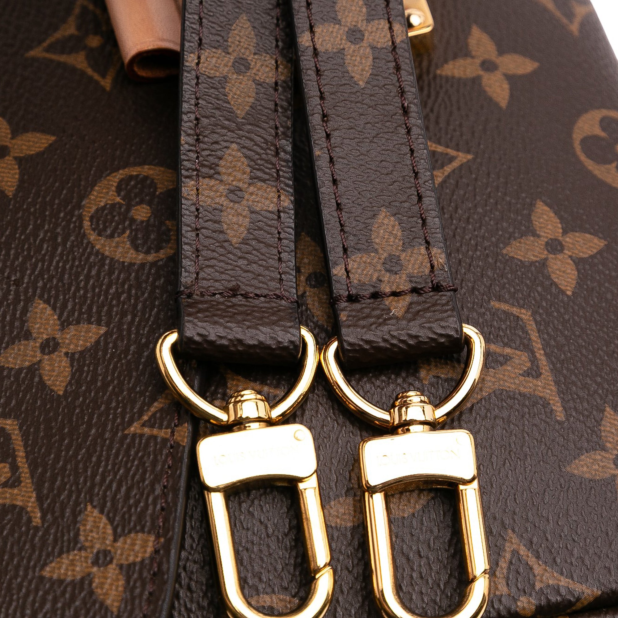 Monogram Pochette Metis