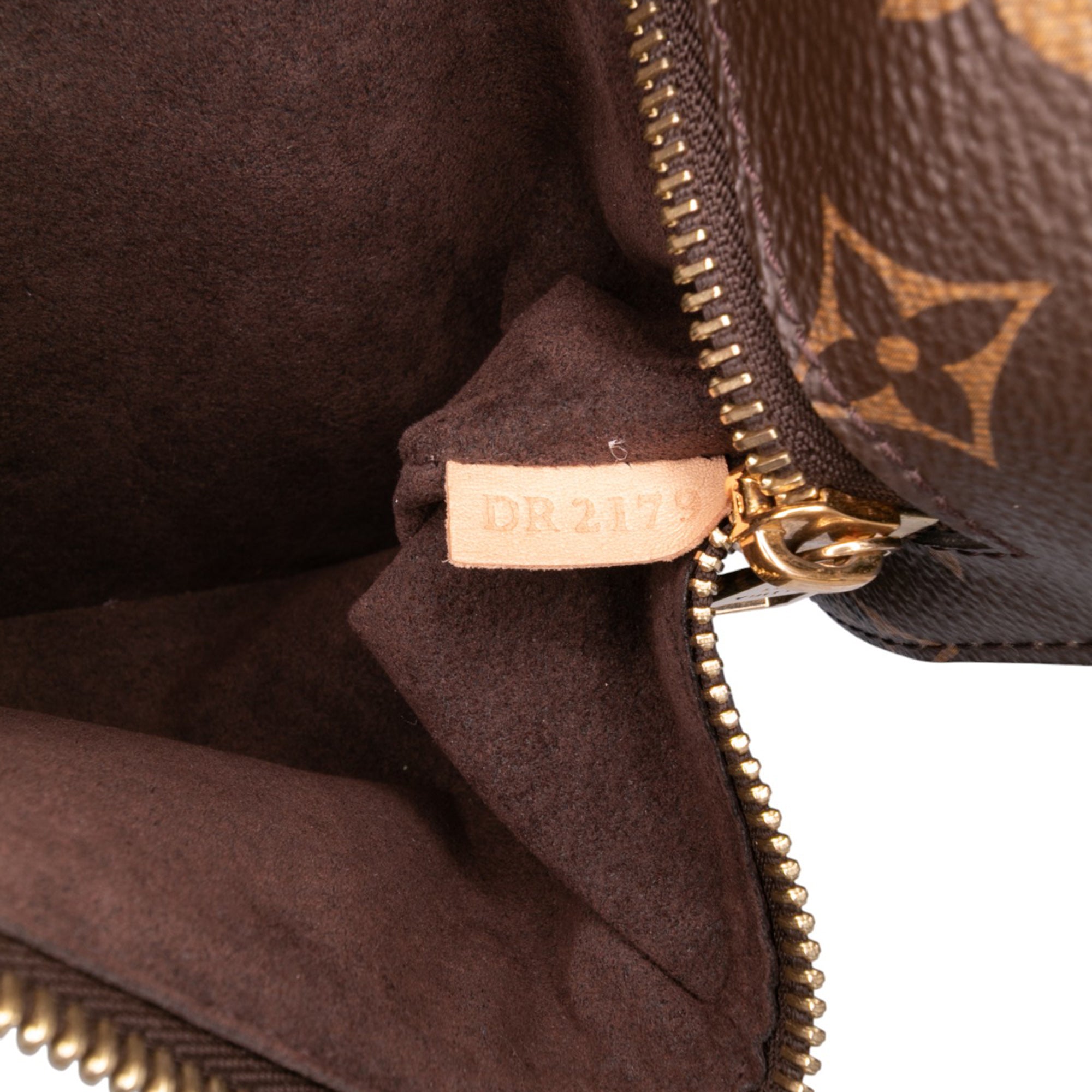 Monogram Pochette Metis