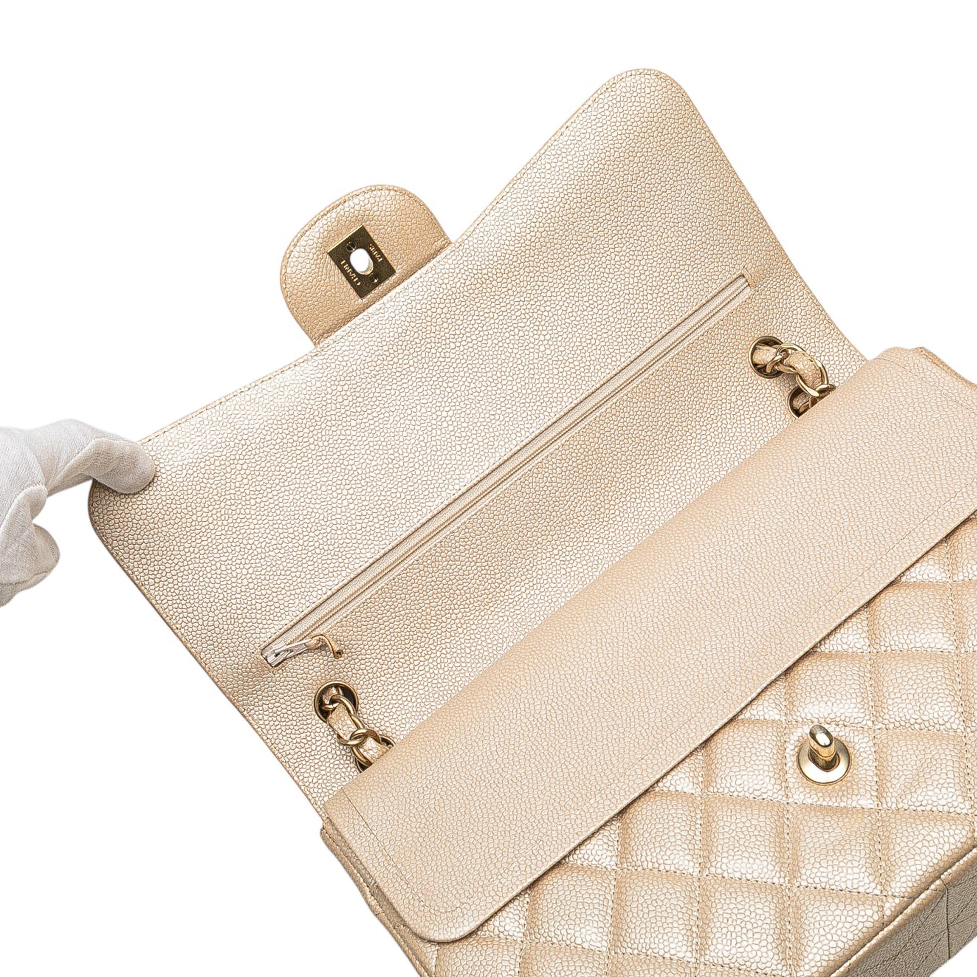 Jumbo Classic Iridescent Caviar Double Flap