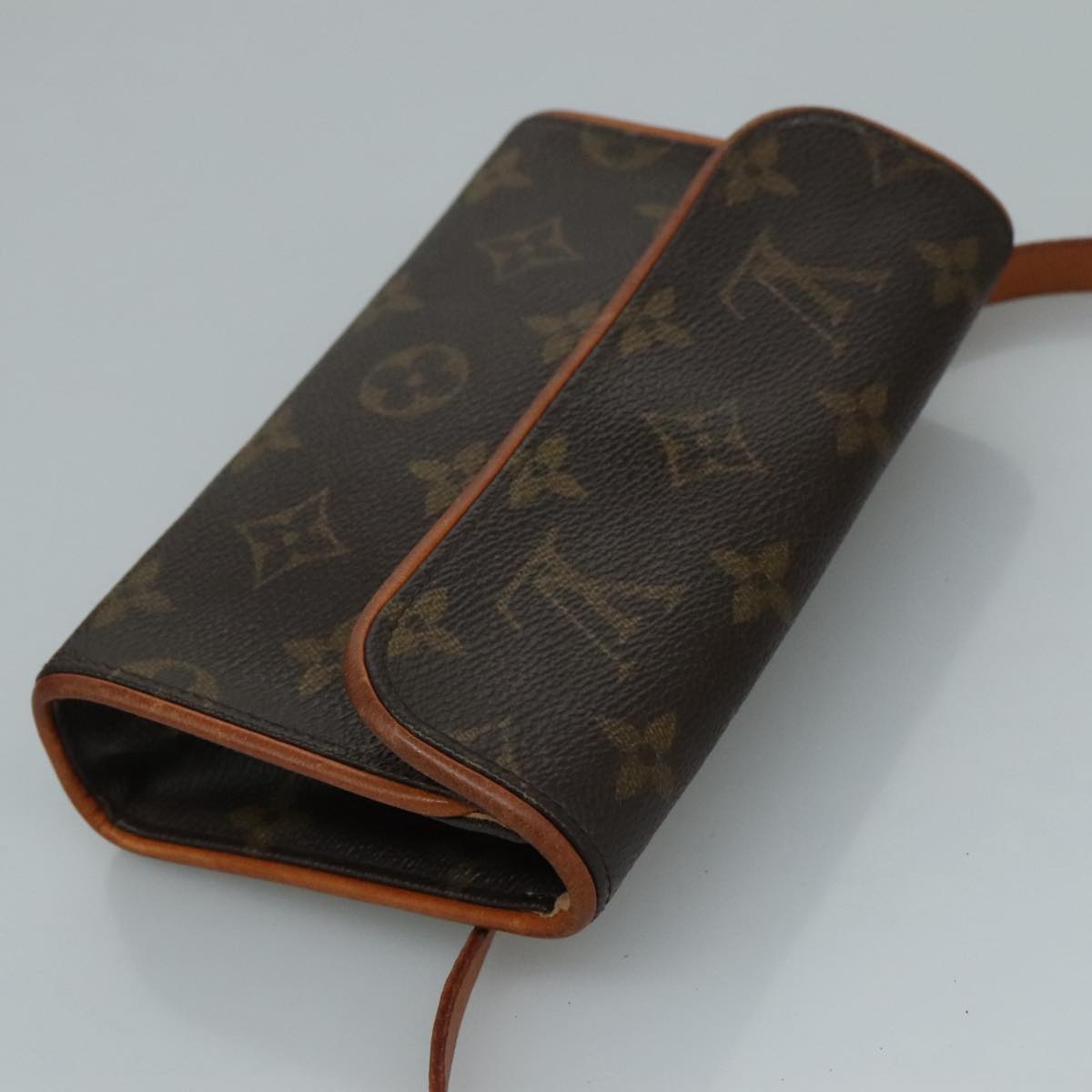 Louis Vuitton Florentine