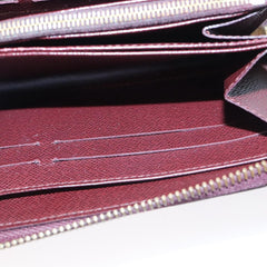 Louis Vuitton Zippy wallet