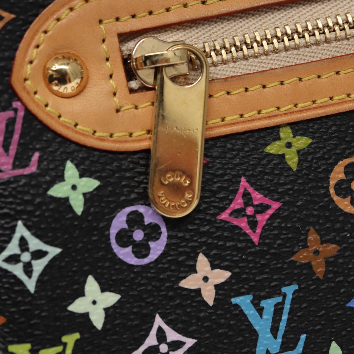 Louis Vuitton Pochette