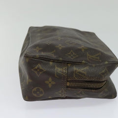 Louis Vuitton Trousse Toilette 28