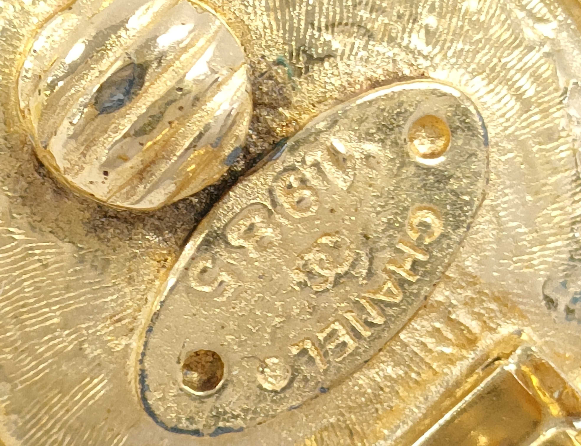 Chanel Vintage Round Clip-On Earrings Metal with Faux Pearl