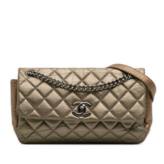 Small Aged Calfskin Lady Pearly Flap