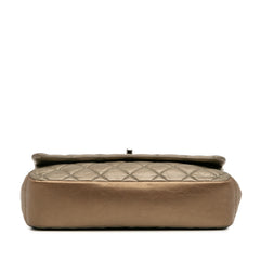 Small Aged Calfskin Lady Pearly Flap