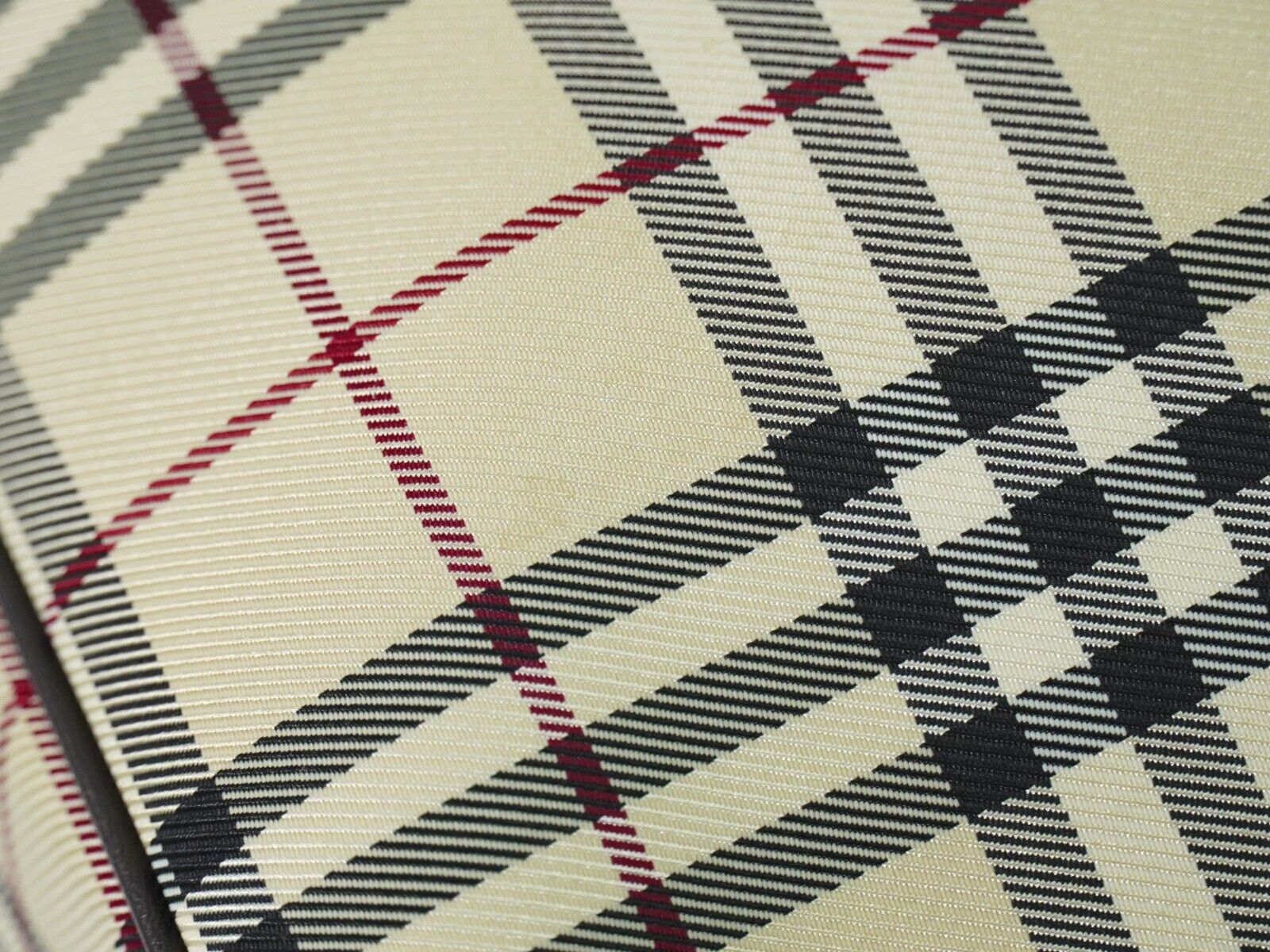 Burberry Nova Check