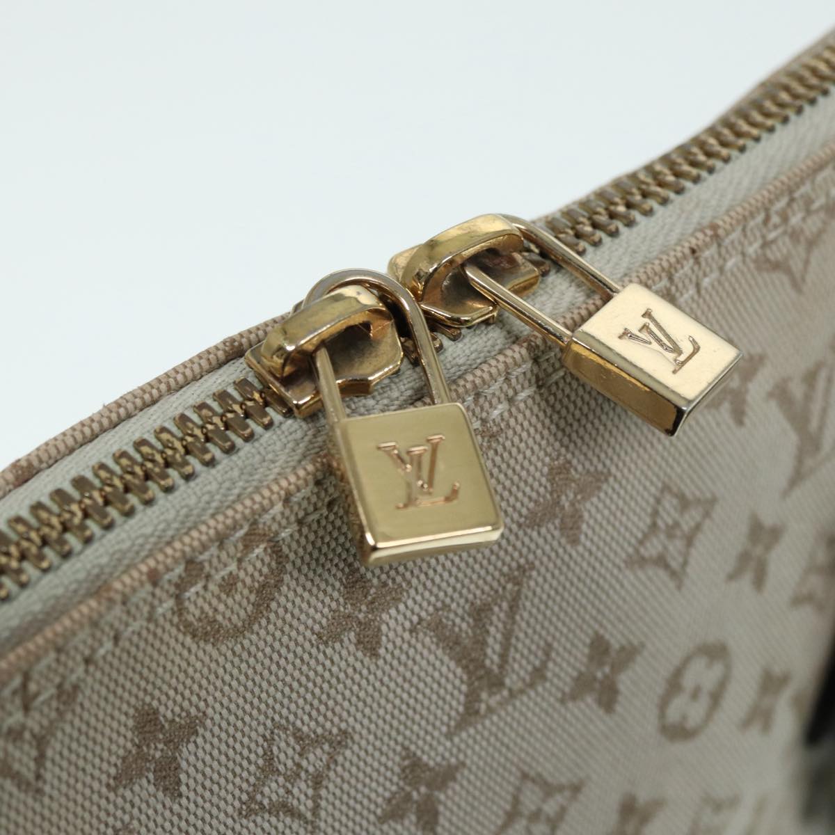 Louis Vuitton Alma long