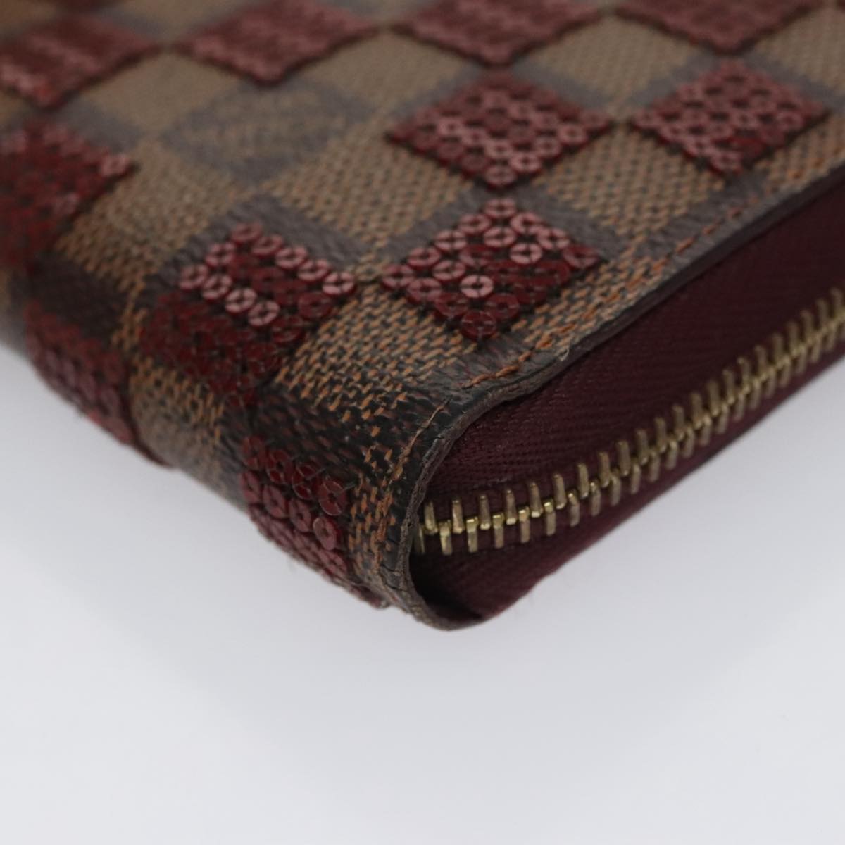 Louis Vuitton Zippy wallet