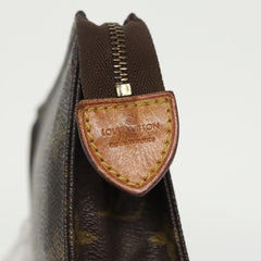 Louis Vuitton Poche Toilette 15