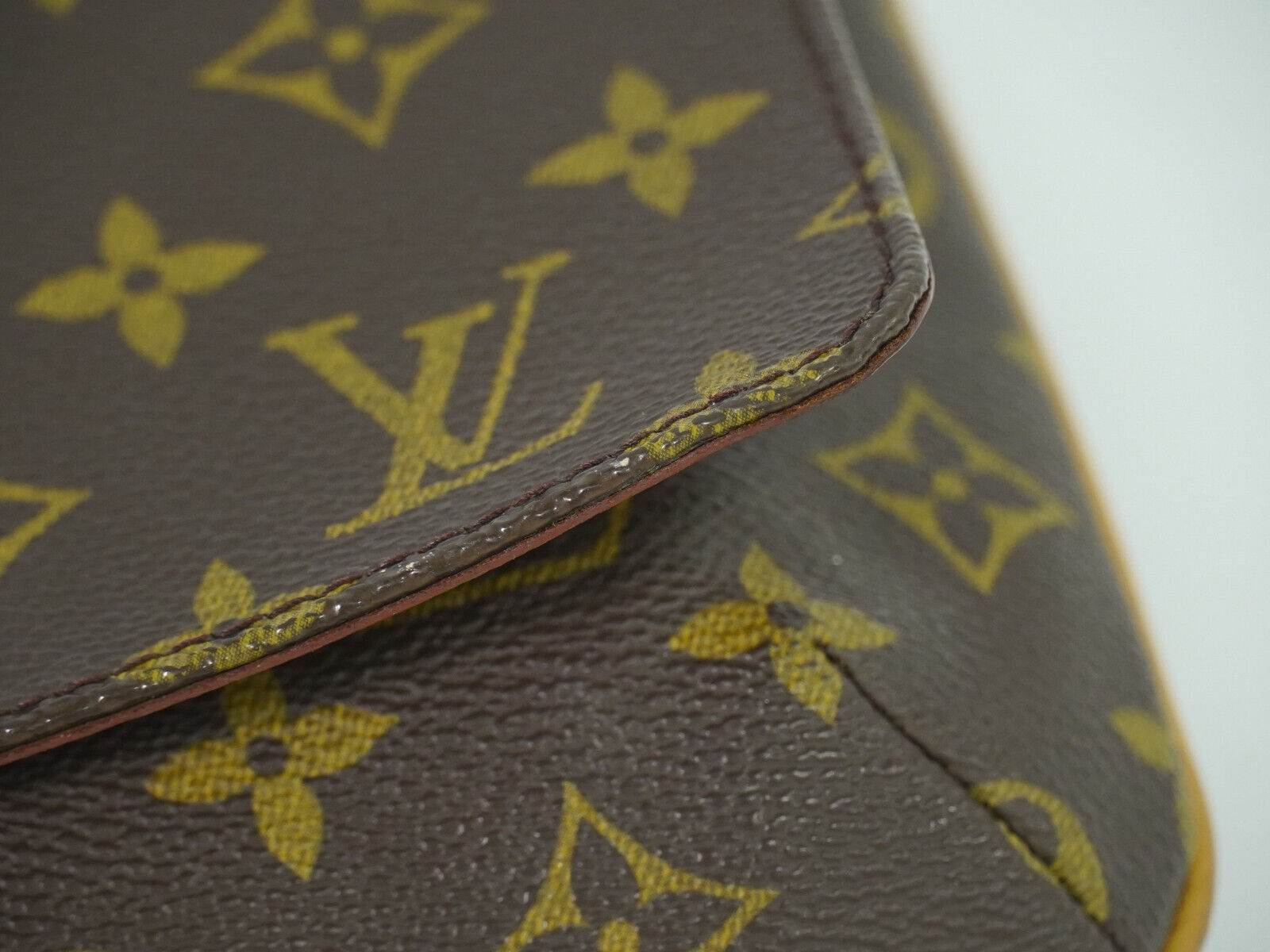 Louis Vuitton Musette Tango