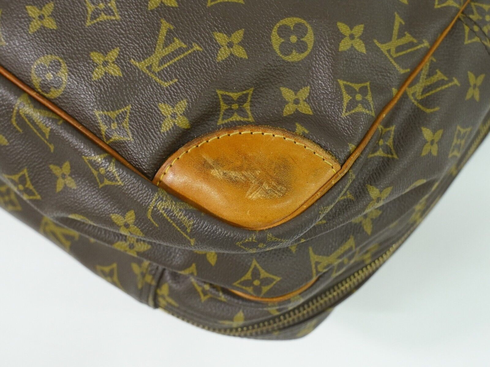 Louis Vuitton Sirius